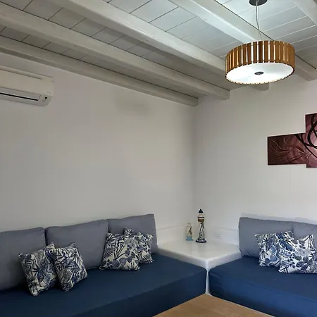 Ac Village Christoulis Апарт-отель Mykonos Town