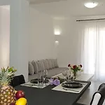 Ac Village Christoulis Appart hôtel 2*