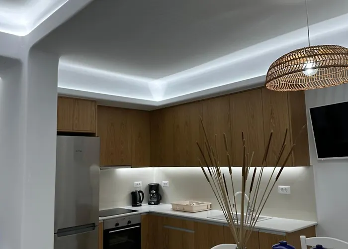 艾斯村克丽丝图勒斯酒店